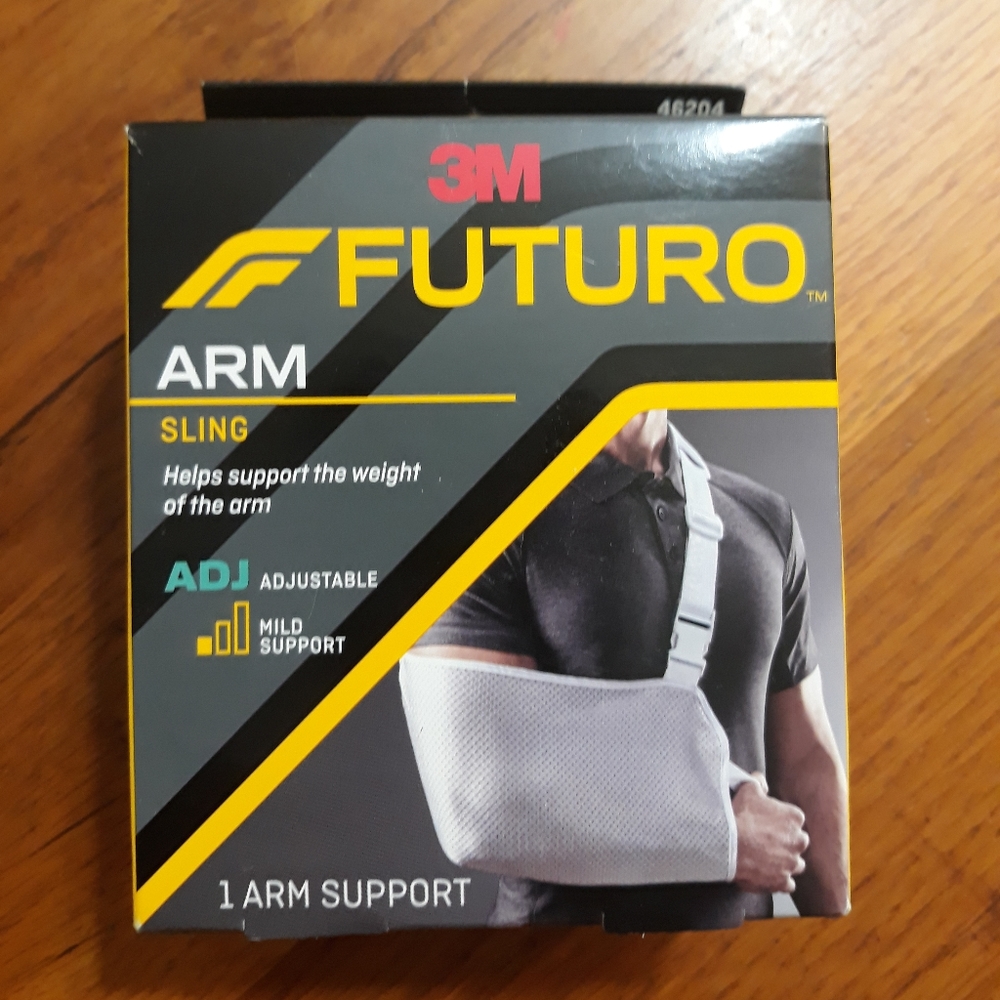 3M Futuro ARM SLING, Adjustable w/Mild Support w/Padded Strap